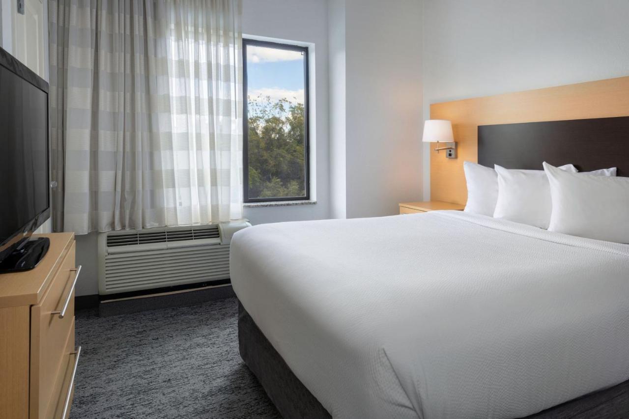 Towneplace Suites By Marriott York Exteriér fotografie