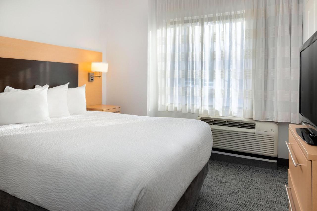 Towneplace Suites By Marriott York Exteriér fotografie