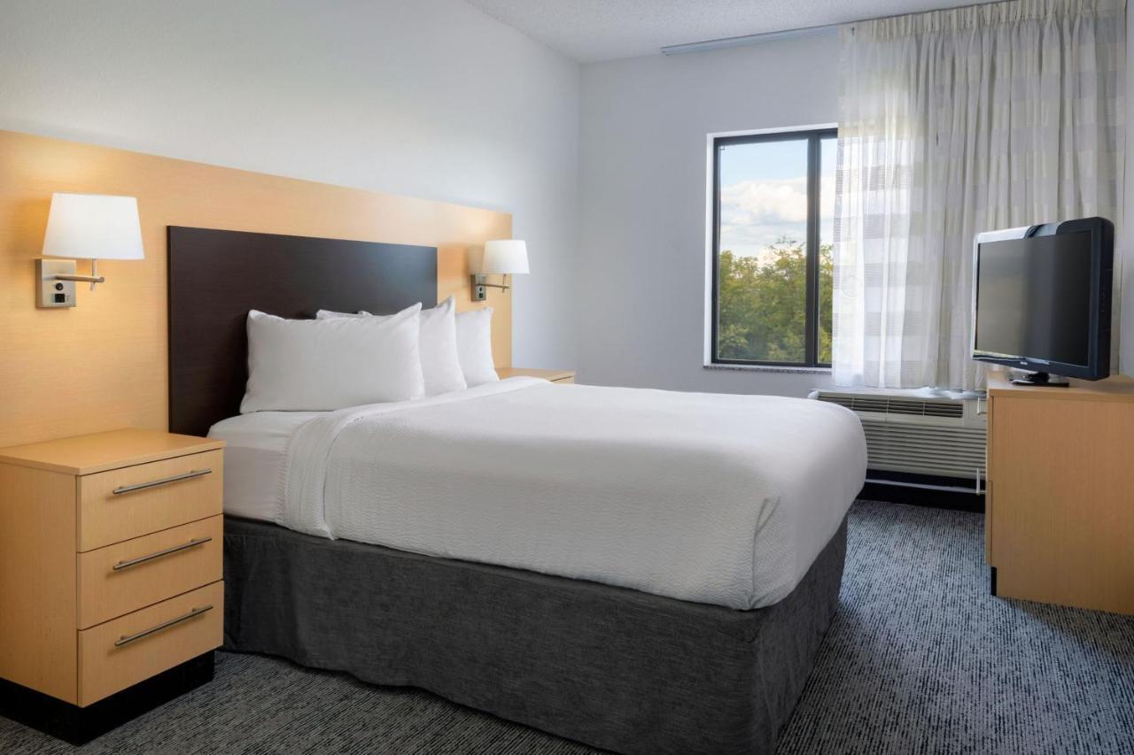 Towneplace Suites By Marriott York Exteriér fotografie