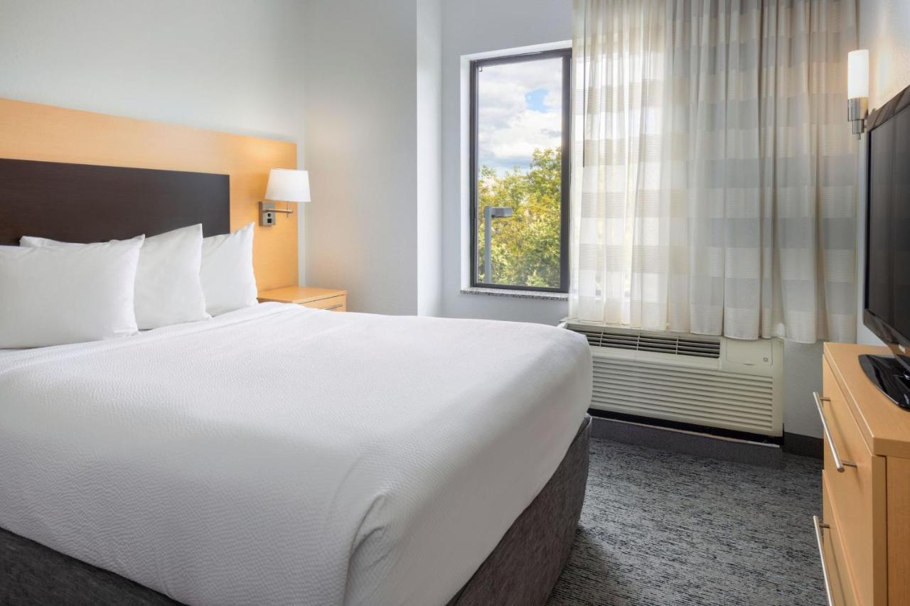 Towneplace Suites By Marriott York Exteriér fotografie